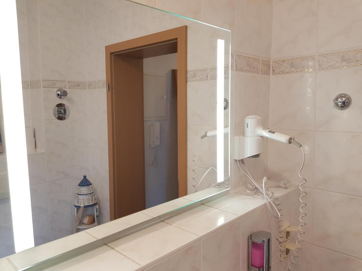 Residenz Seeblick, Studio mit Balkon und seitlichem Ostseeblick Sellin  Exterior foto